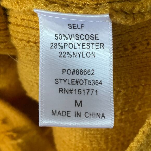 Gilli Yellow Turtleneck Sweater with Cuffed Long Sleeves High Low Size Medium - Picture 11 of 16